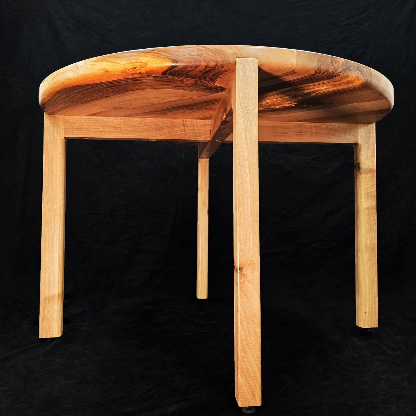 European Walnut Round Table